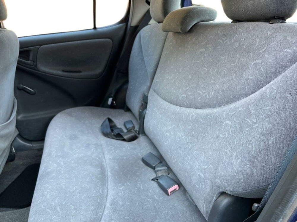 Toyota Yaris usata a Sondrio (11)