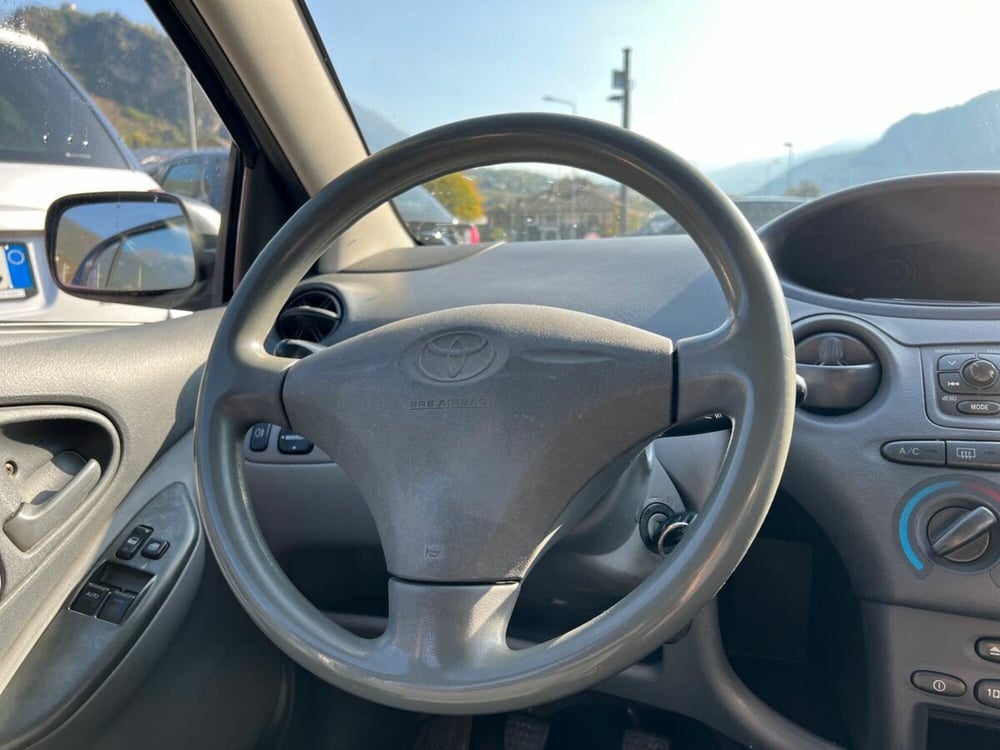 Toyota Yaris usata a Sondrio (14)