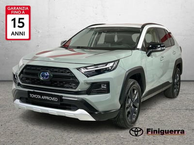 Toyota Rav4 vvt-ie h Adventure awd-i 222cv e-cvt del 2022 usata a Civate
