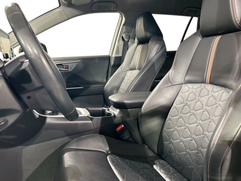 Toyota Rav4 usata a Lecco (11)