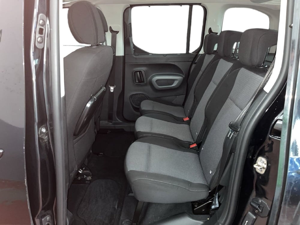 Toyota Proace City Verso usata a Torino (9)