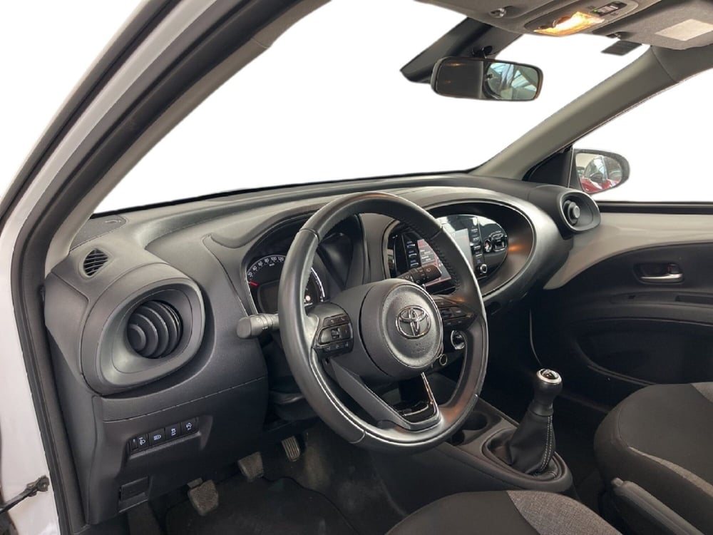 Toyota Aygo X usata a Torino (10)
