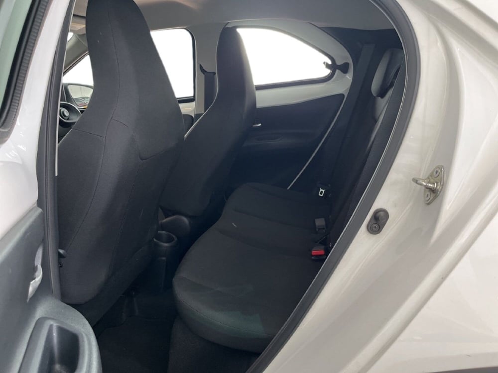 Toyota Aygo X usata a Torino (8)