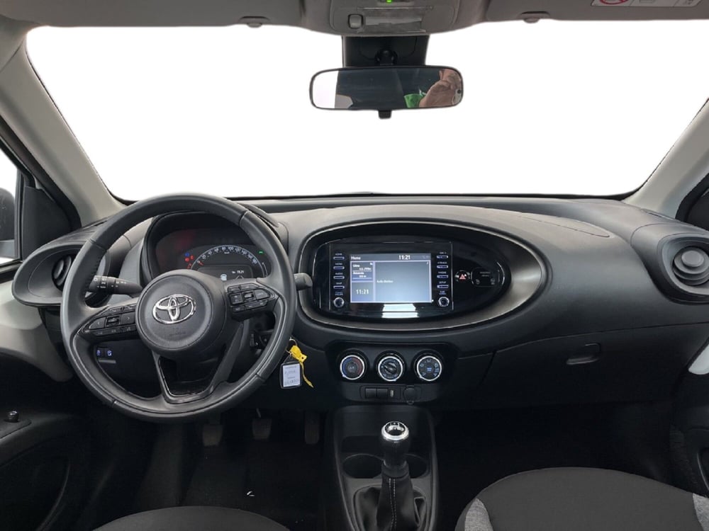 Toyota Aygo X usata a Torino (10)