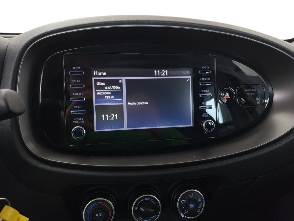 Toyota Aygo X usata a Torino (12)