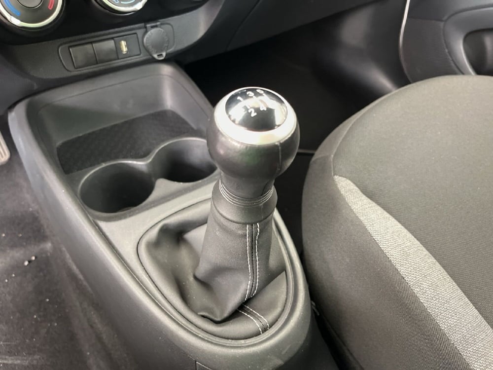 Toyota Aygo X usata a Torino (13)