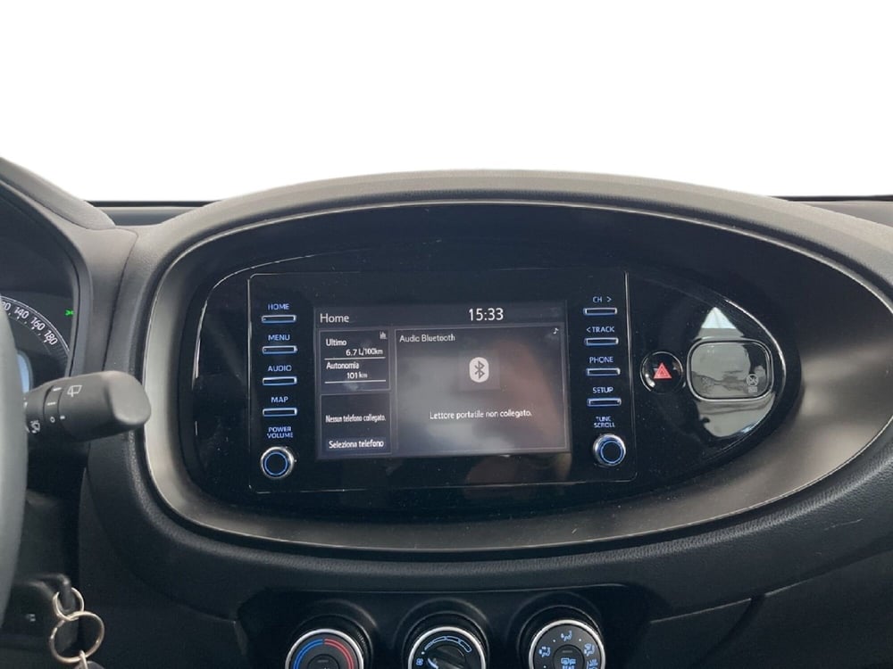 Toyota Aygo X usata a Torino (13)