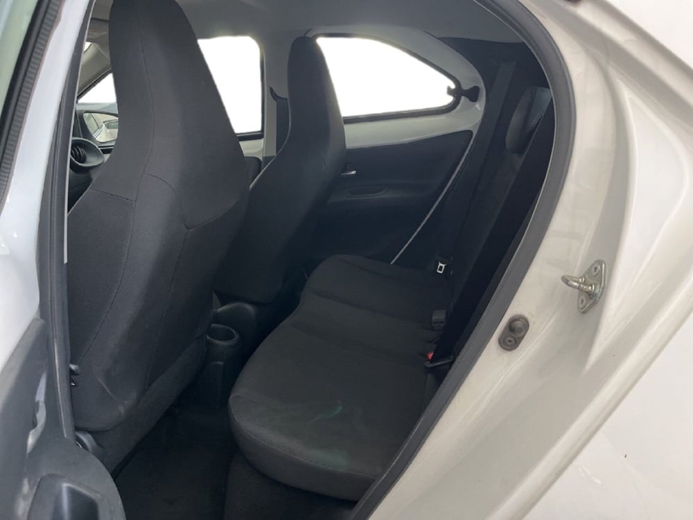 Toyota Aygo X usata a Torino (8)