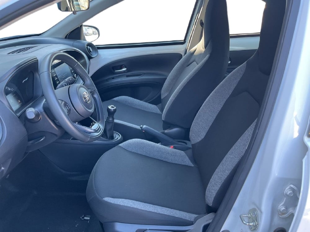 Toyota Aygo X usata a Torino (10)
