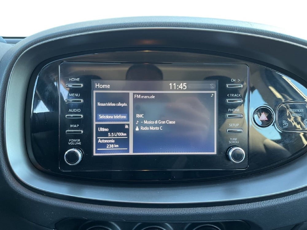 Toyota Aygo X usata a Torino (13)