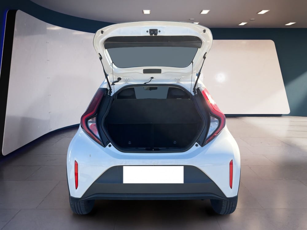 Toyota Aygo X usata a Torino (7)