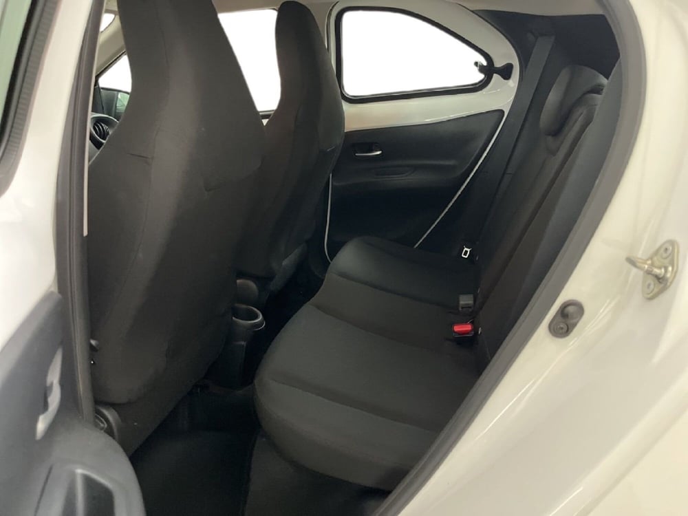 Toyota Aygo X usata a Torino (8)