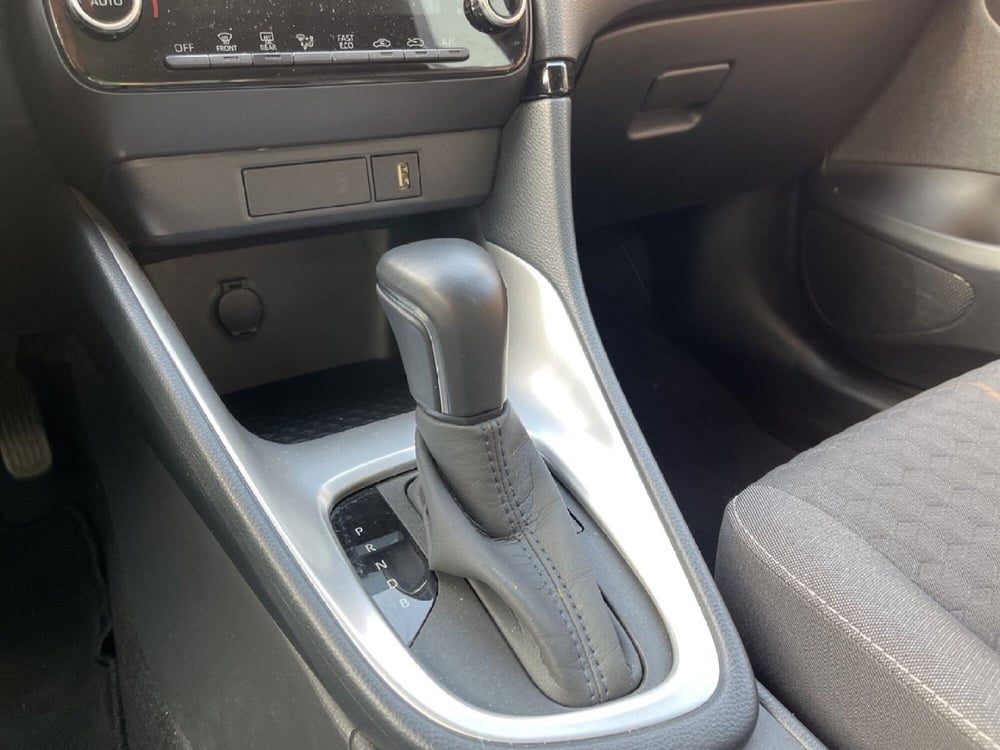 Toyota Yaris usata a Torino (9)