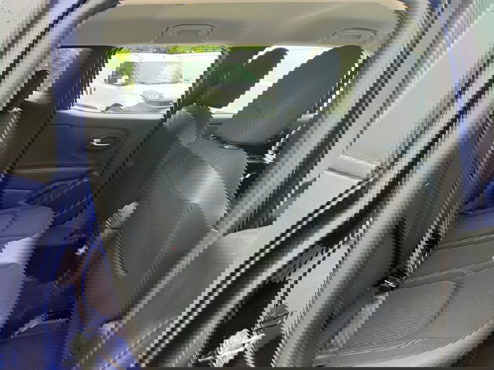 Jeep Renegade usata a Milano (14)