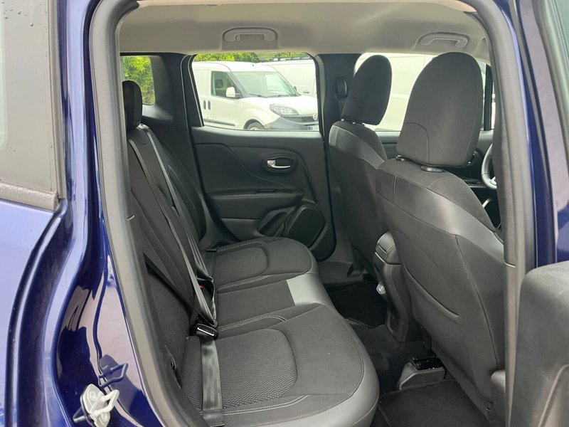 Jeep Renegade usata a Milano (14)