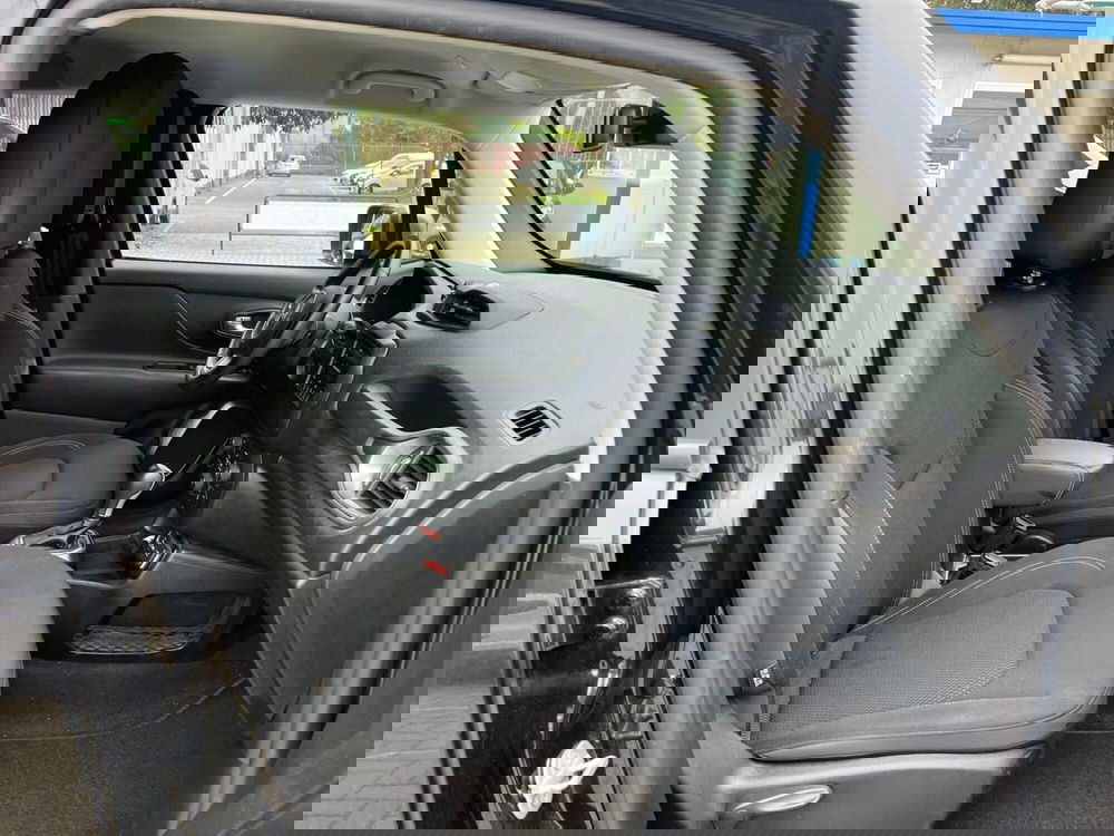 Jeep Renegade usata a Milano (12)