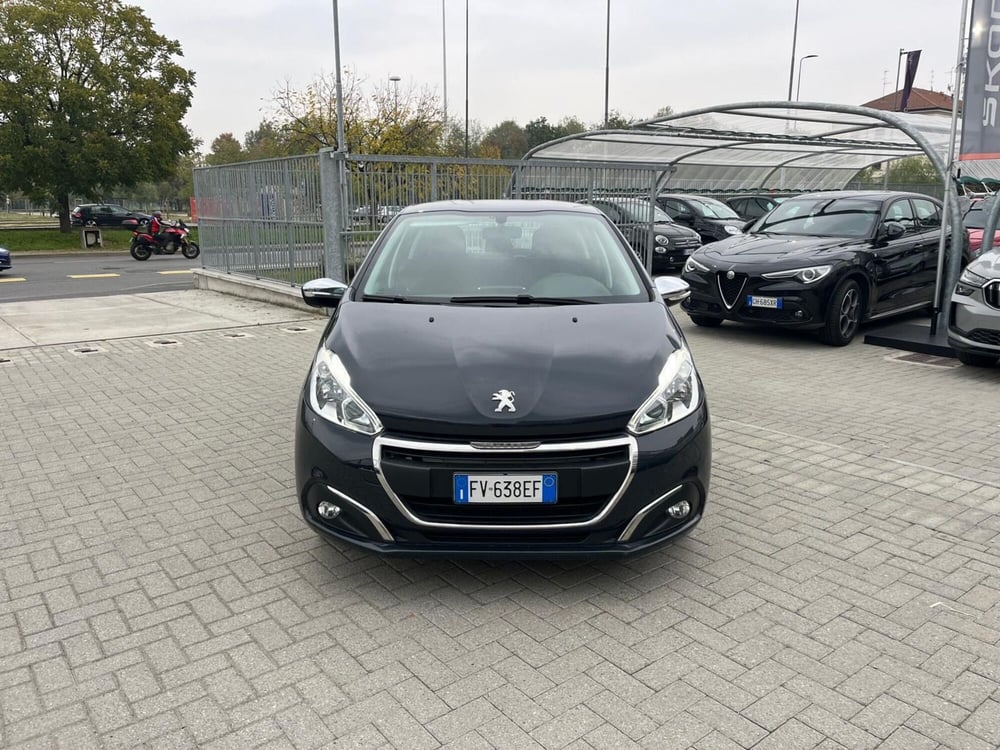 Peugeot 208 usata a Milano (2)