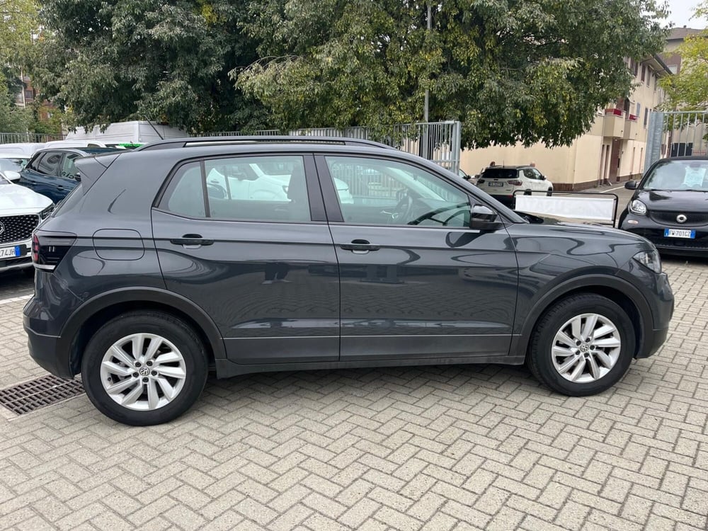 Volkswagen T-Cross usata a Milano (4)