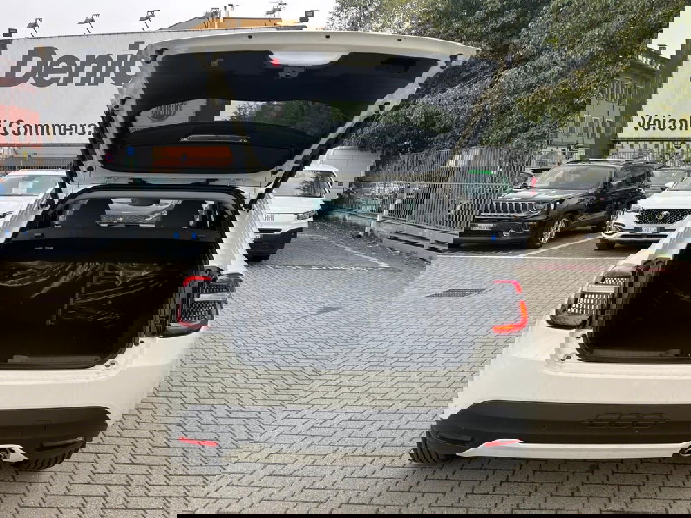 Fiat 600 nuova a Milano (9)