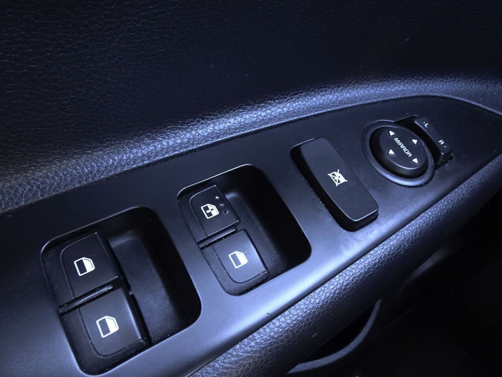 Kia Rio usata a Treviso (16)