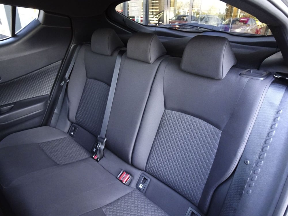 Toyota Toyota C-HR usata a Treviso (12)