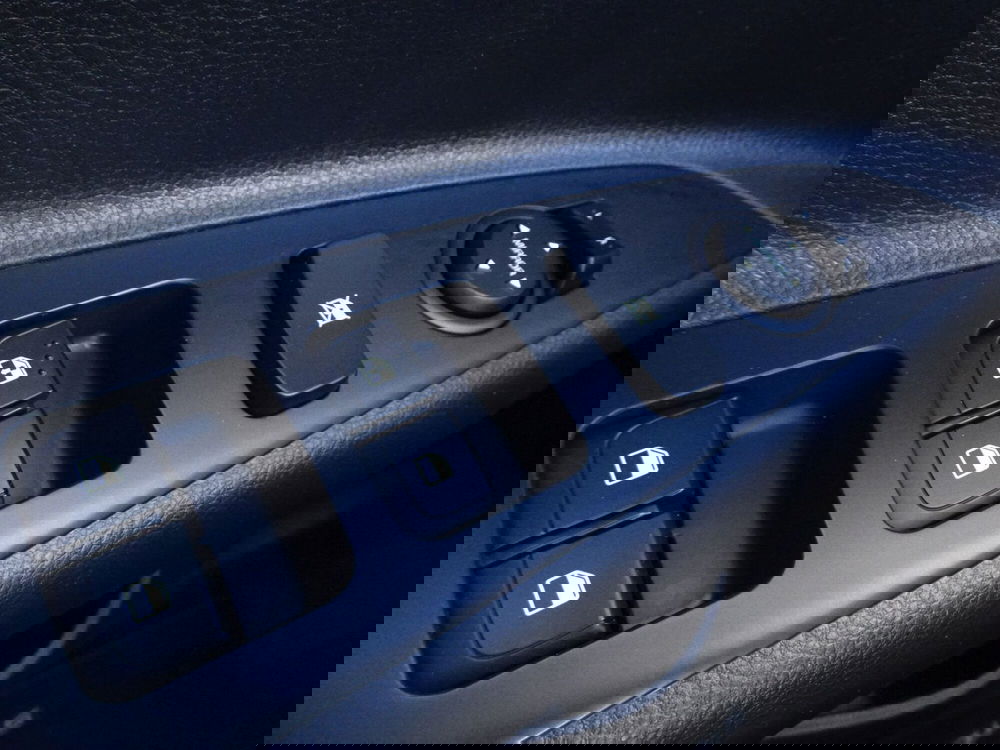 Kia Stonic usata a Treviso (15)