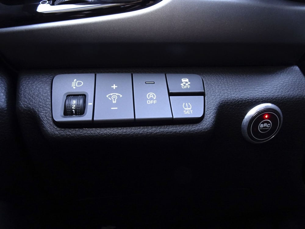 Kia Rio usata a Treviso (17)