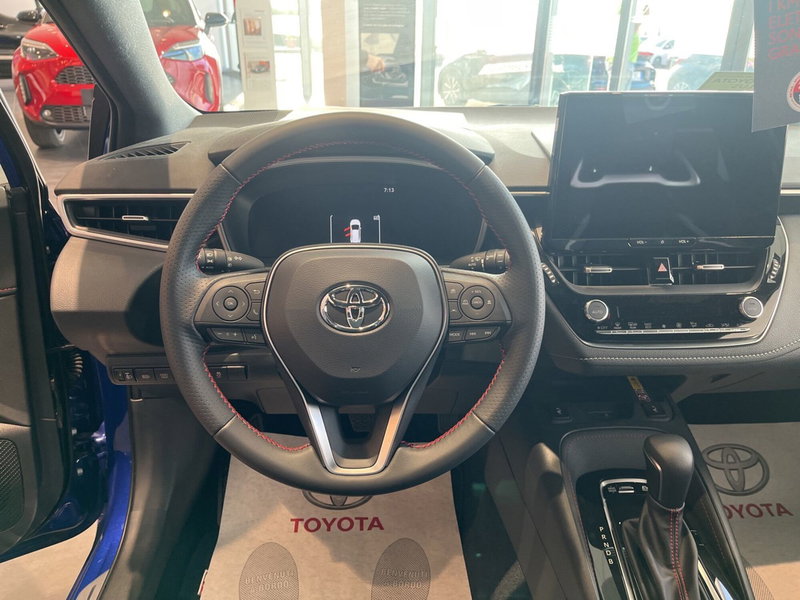 Toyota Corolla Touring Sports nuova a Catania (11)