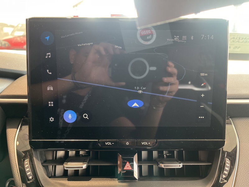 Toyota Corolla Touring Sports nuova a Catania (13)