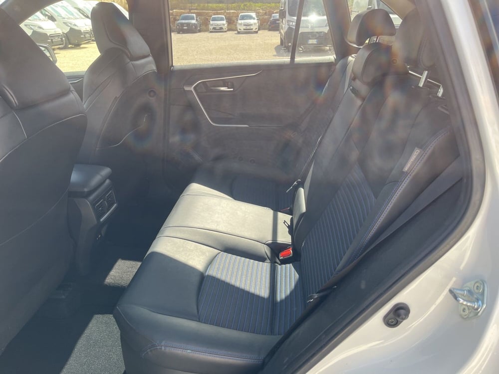 Toyota Rav4 usata a Ragusa (8)
