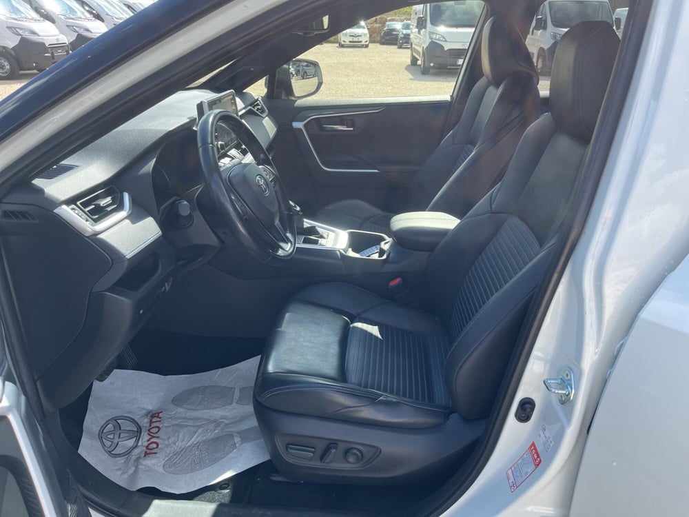 Toyota Rav4 usata a Ragusa (9)