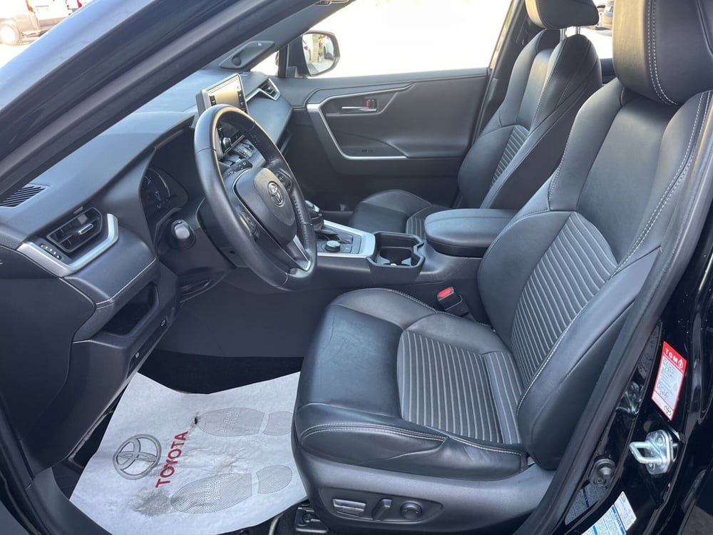 Toyota Rav4 usata a Catania (9)