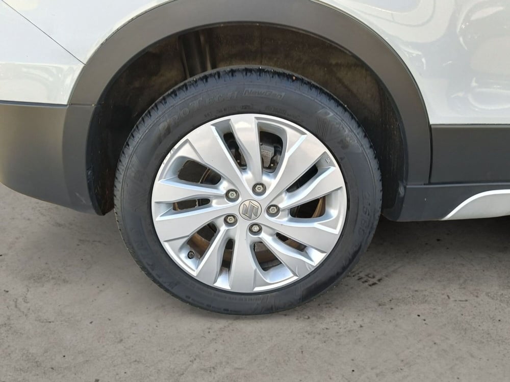 Suzuki S-Cross usata a Prato (14)
