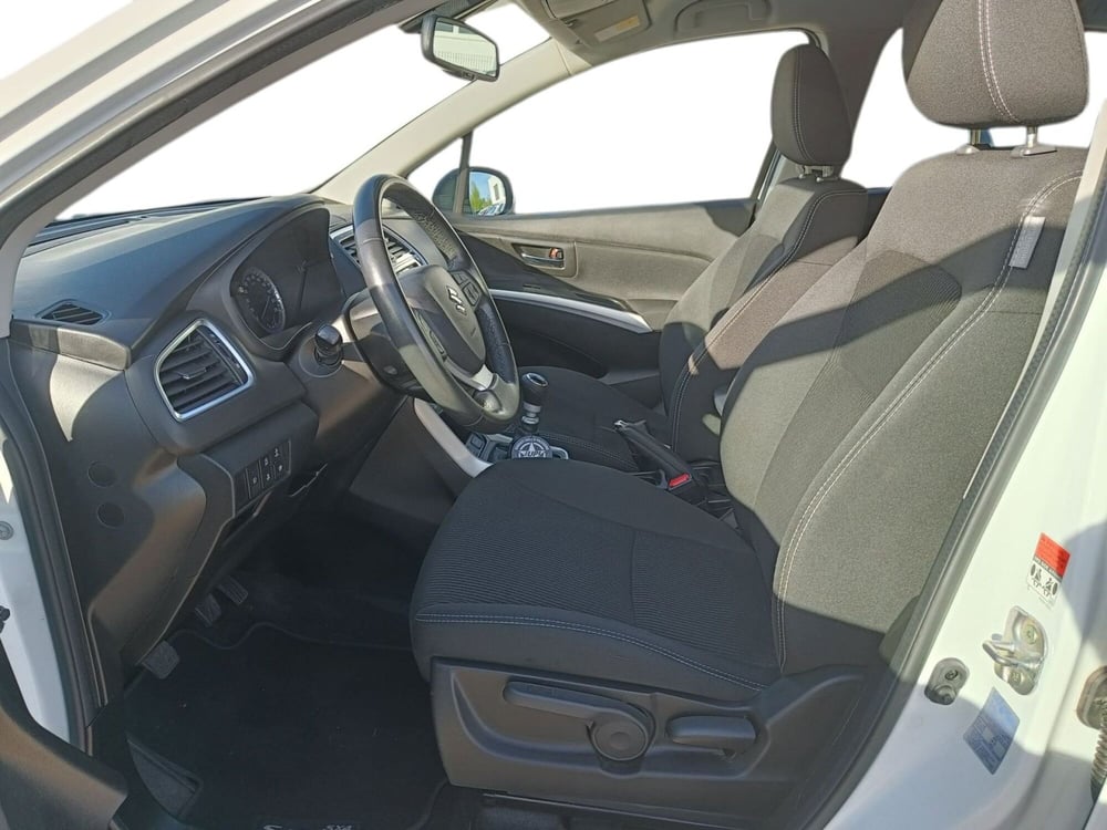 Suzuki S-Cross usata a Prato (7)