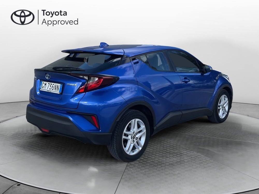 Toyota Toyota C-HR usata a Catania (4)