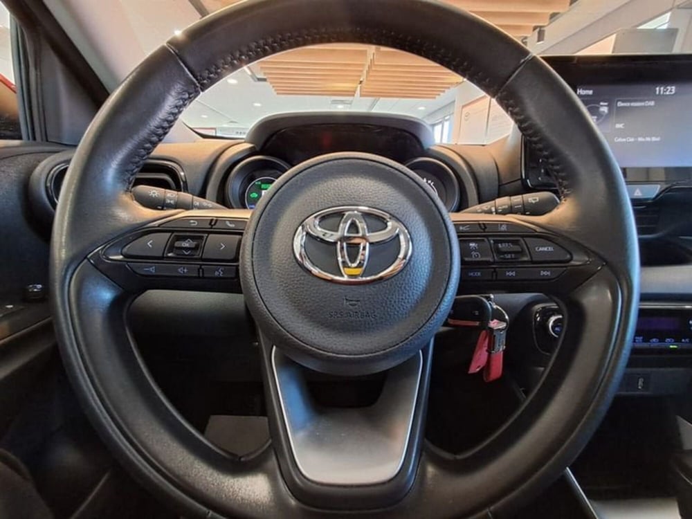 Toyota Yaris Cross usata a Cagliari (11)
