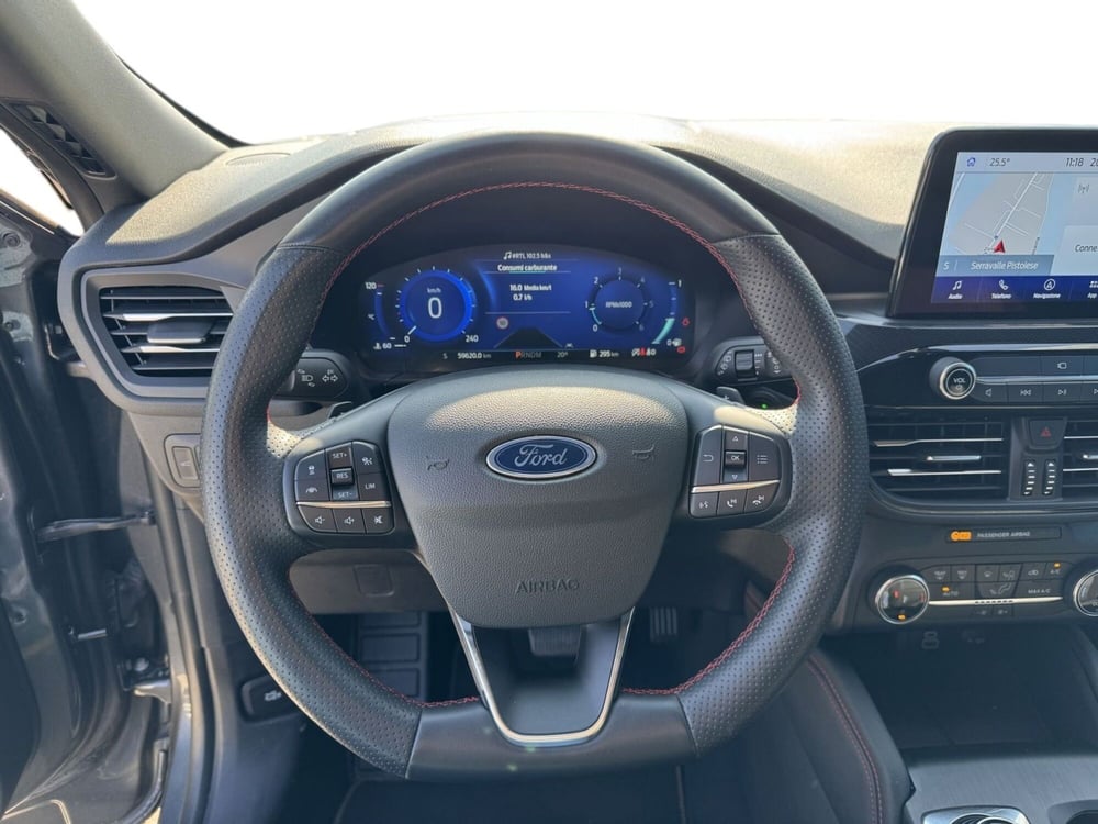 Ford Kuga usata a Pistoia (13)