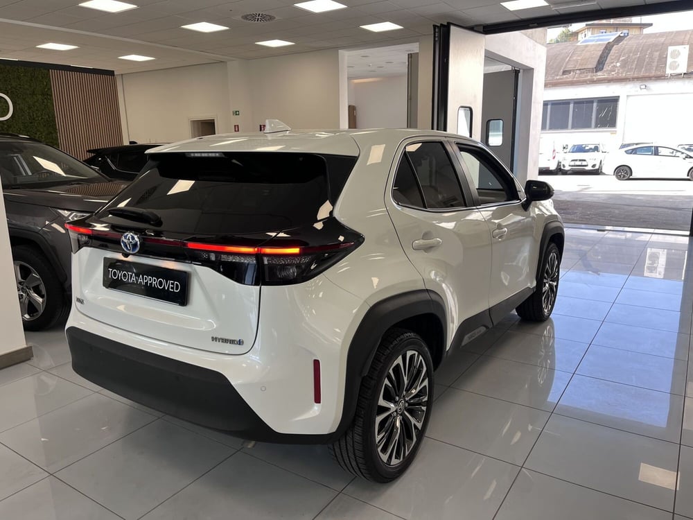 Toyota Yaris Cross usata a Prato (4)