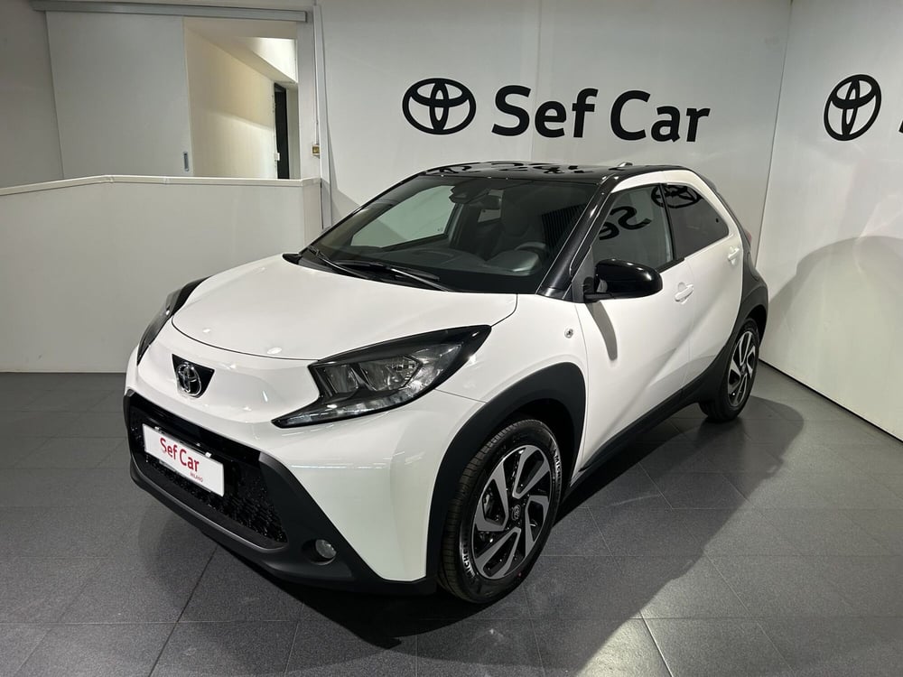 Toyota Aygo X nuova a Milano