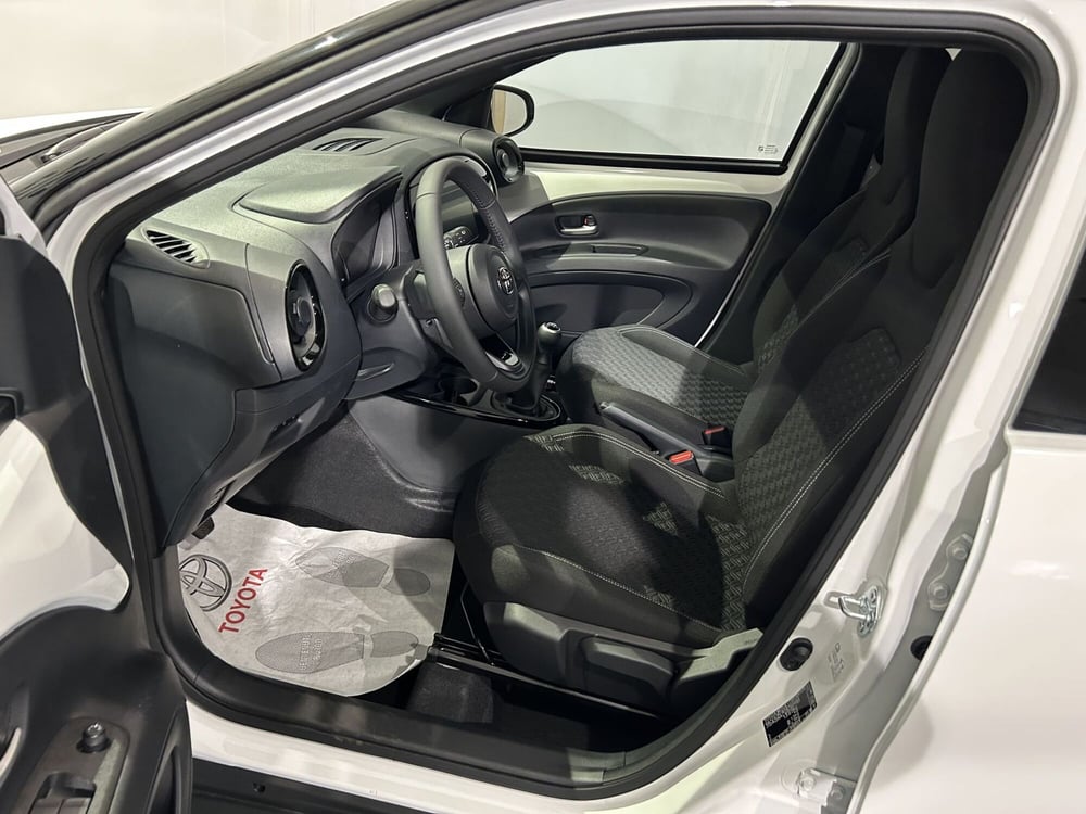 Toyota Aygo X nuova a Milano (12)