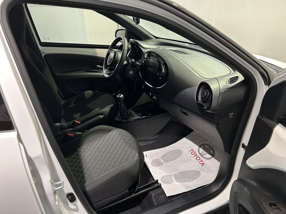 Toyota Aygo X nuova a Milano (13)