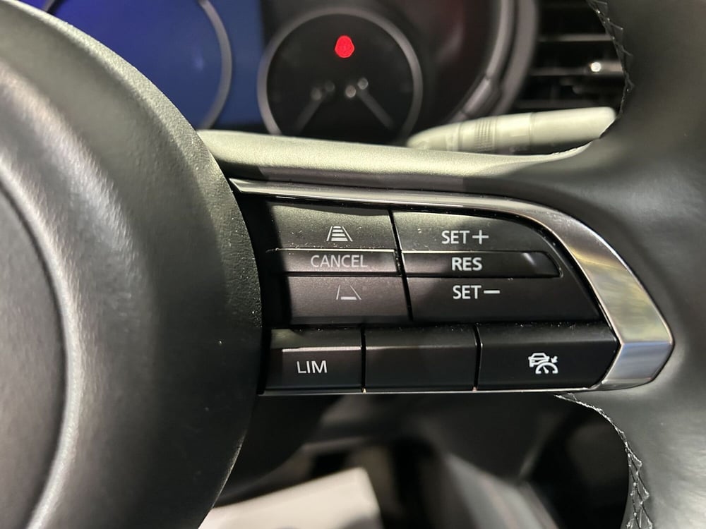 Mazda CX-30 usata a Milano (19)