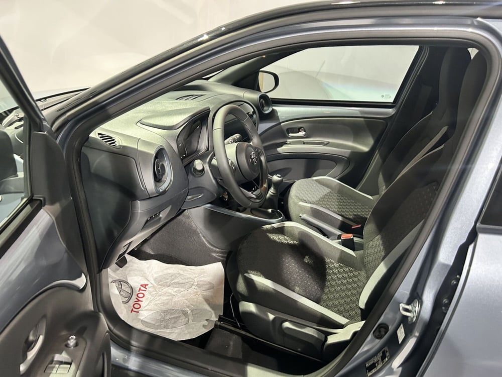 Toyota Aygo X nuova a Milano (6)