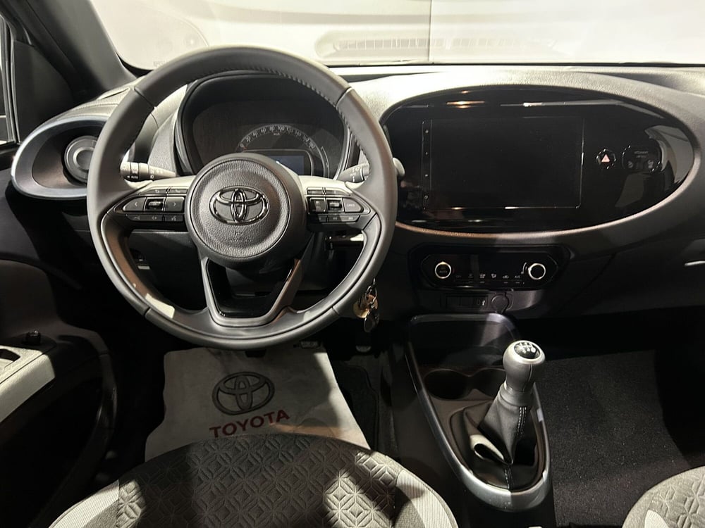 Toyota Aygo X nuova a Milano (9)