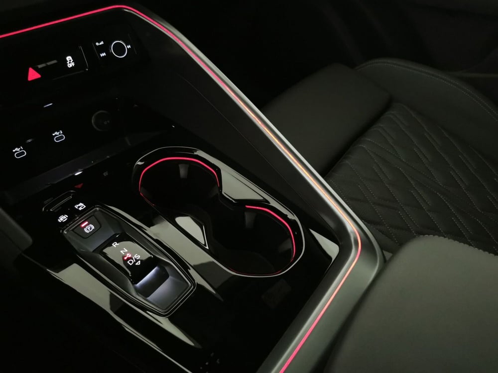 Audi Q5 Sportback usata a Chieti (18)