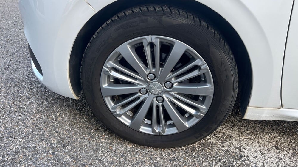 Peugeot 208 usata a Viterbo (12)