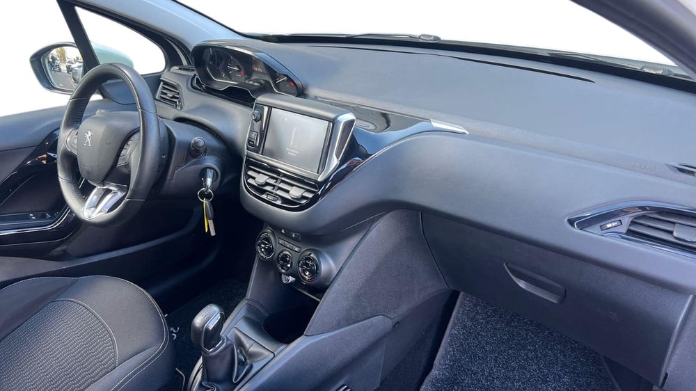 Peugeot 208 usata a Viterbo (6)