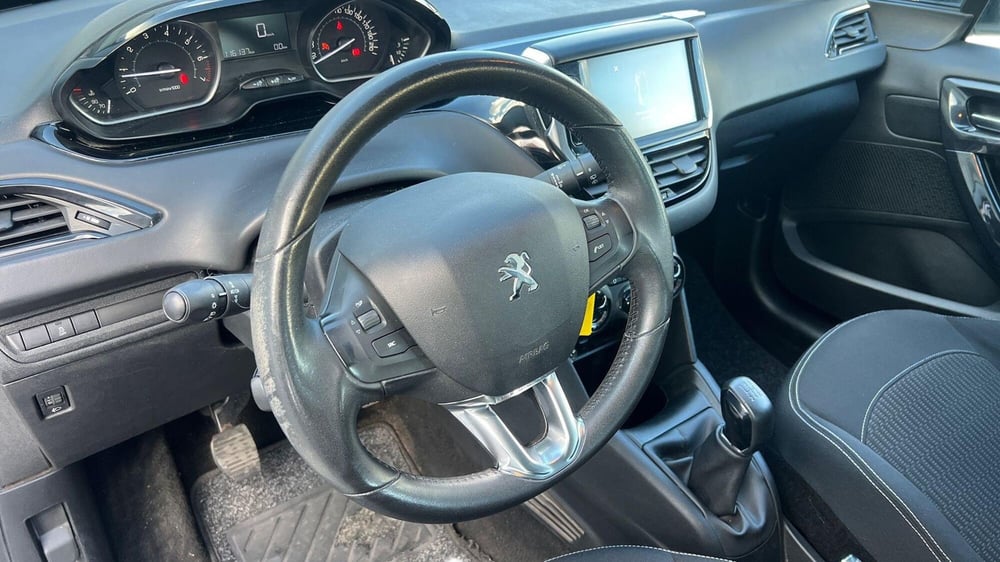 Peugeot 208 usata a Viterbo (9)