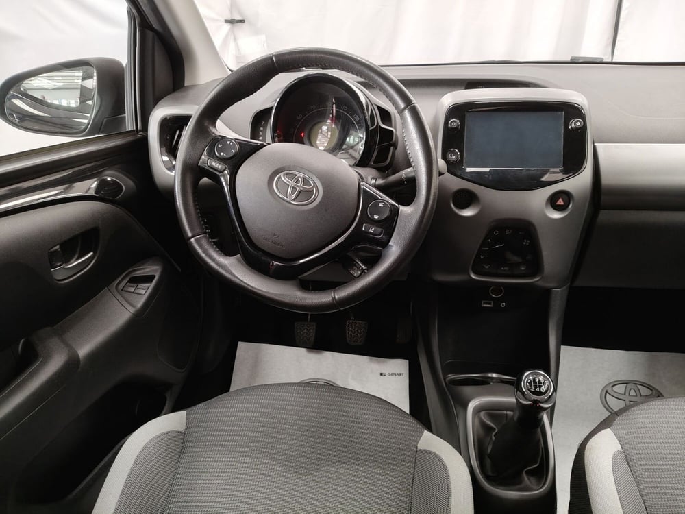 Toyota Aygo usata a Roma (10)