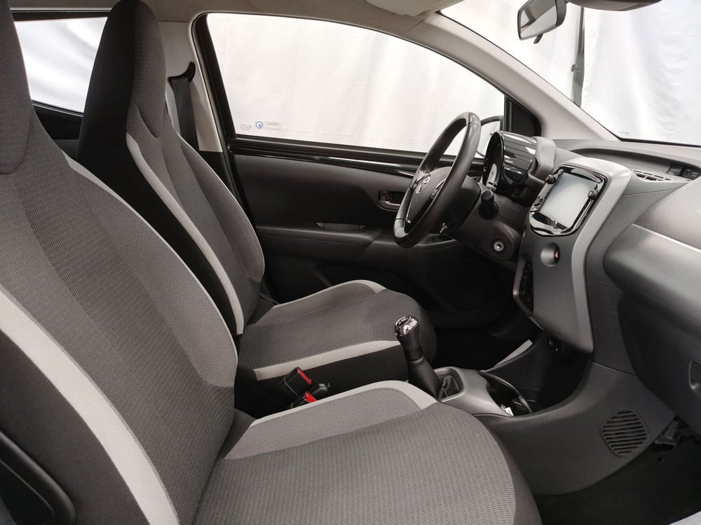 Toyota Aygo usata a Roma (6)